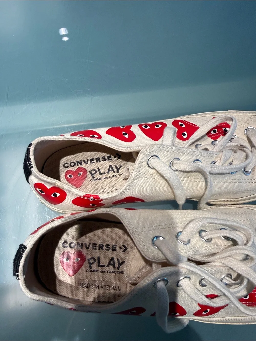 Converse White Canvas Low-Top Sneakers with Red Heart Motif